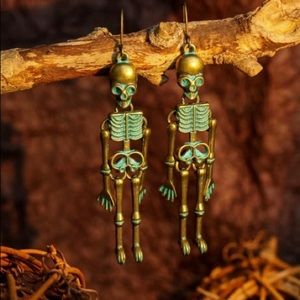💀💀💀Skeleton Earrings 💀💀💀